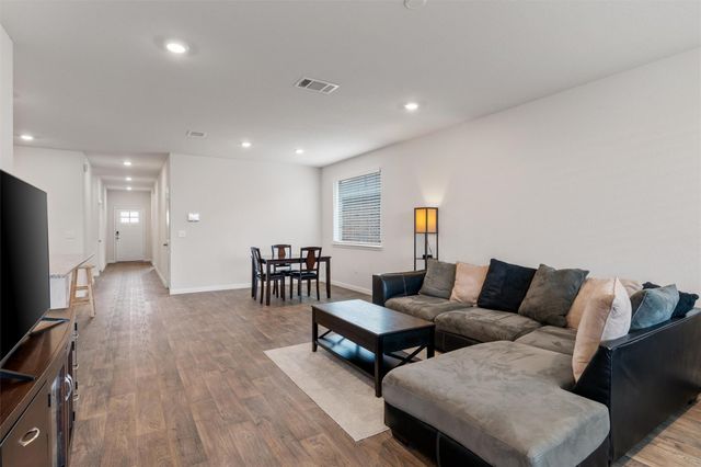 301 Brooklyn DR, Georgetown, TX 78626