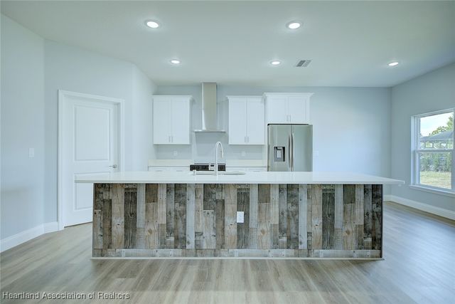 5623 Angelo Circle, Sebring, FL 33872