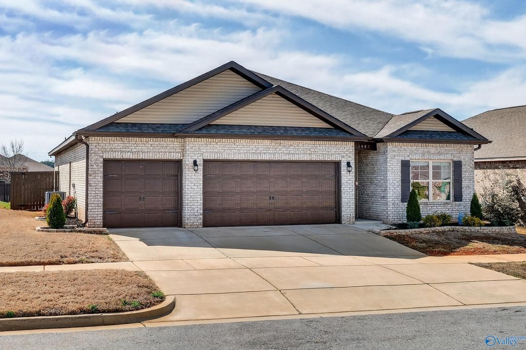 7007 Liberty Rose Drive, Huntsville, AL 35806