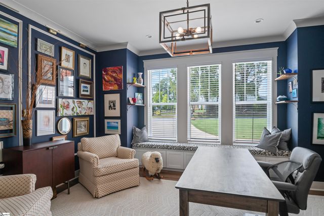 2 Country Squire Court, Greenville, SC 19615