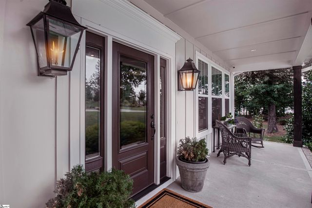 2 Country Squire Court, Greenville, SC 19615