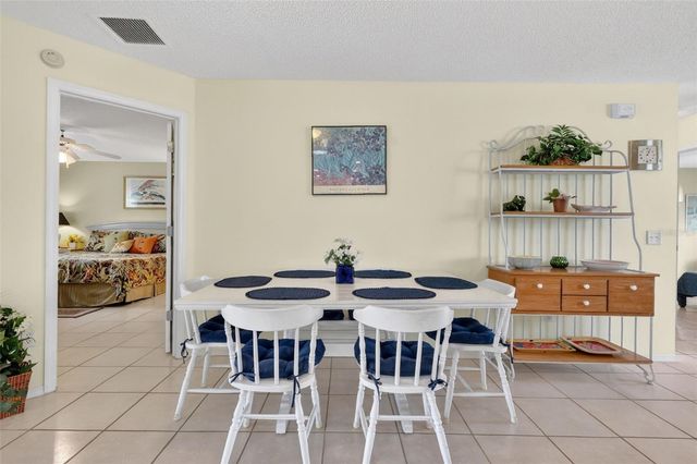 422 SAN MARINO DRIVE, The Villages, FL 32159
