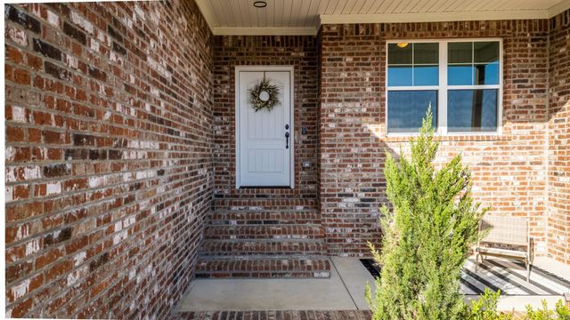 17109 Willow Creek Drive, North Little Rock, AR 72120