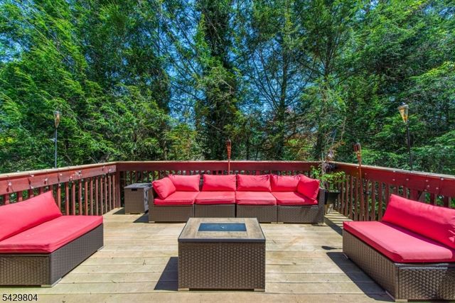 44 Dover Milton Rd, Jefferson Twp., NJ 07438