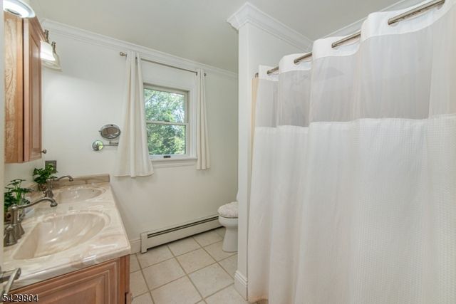 44 Dover Milton Rd, Jefferson Twp., NJ 07438