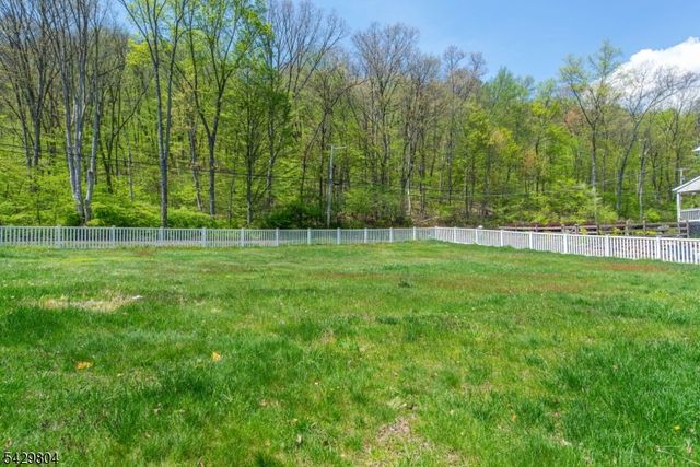 44 Dover Milton Rd, Jefferson Twp., NJ 07438