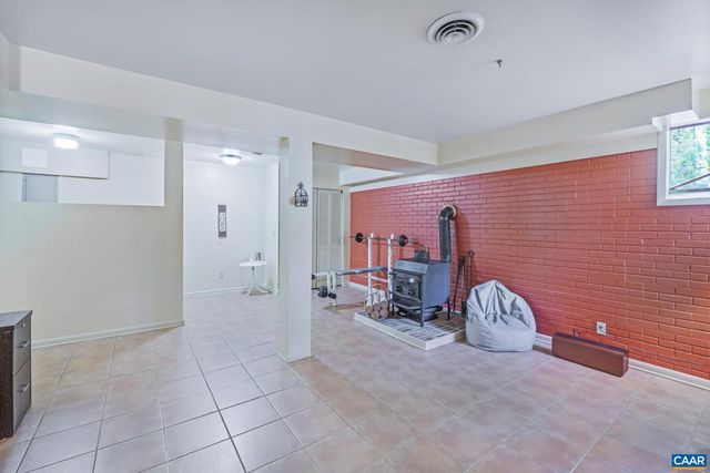 711 JEFFERSON DR, Palmyra, VA 22963