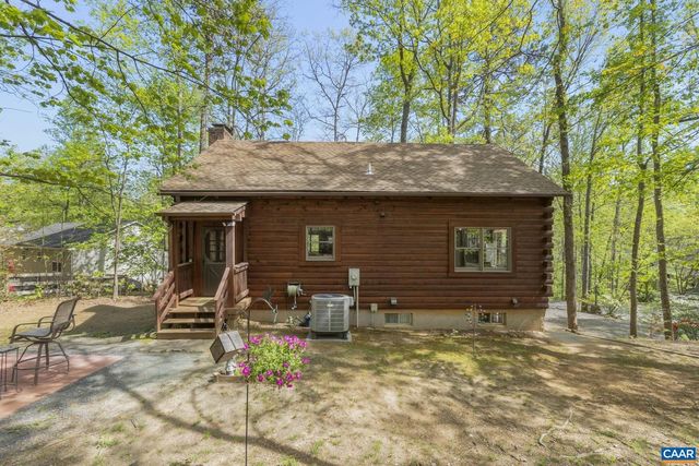 711 JEFFERSON DR, Palmyra, VA 22963