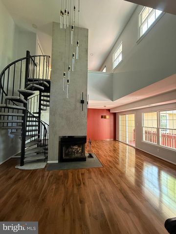 46 WOODBINE CT, Horsham, PA 19044