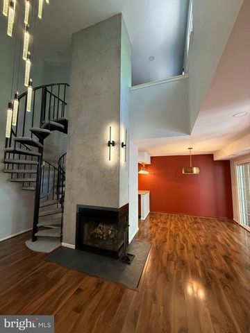 46 WOODBINE CT, Horsham, PA 19044