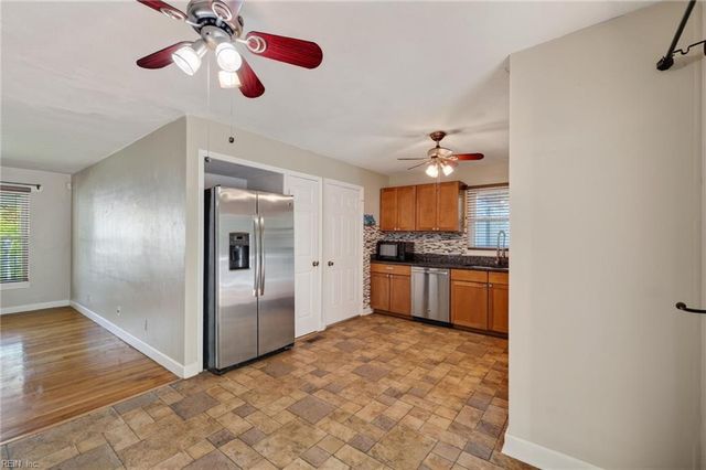 1217 Oak Park AVE, Norfolk, VA 23503