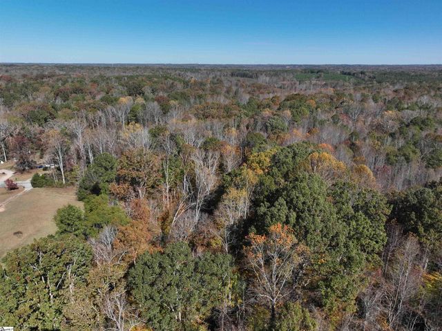 04 Patterson Drive, Laurens, SC 29630
