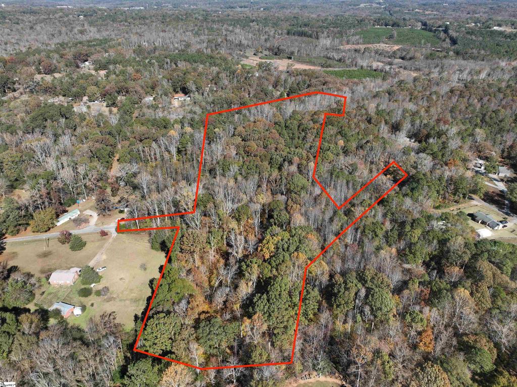 04 Patterson Drive, Laurens, SC 29630