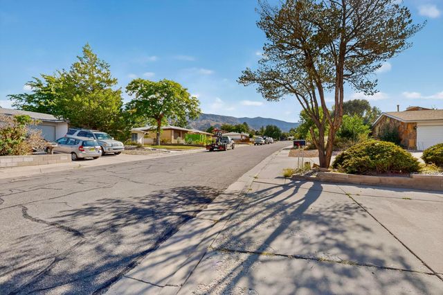 12404 PLACID Avenue NE, Albuquerque, NM 87112