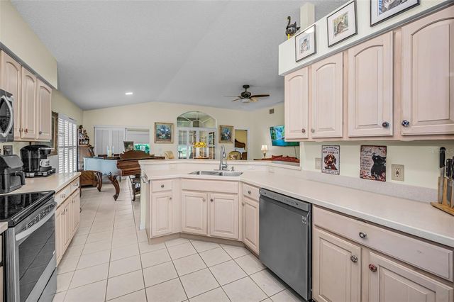 1323 WINDING WILLOW DRIVE, Trinity, FL 34655