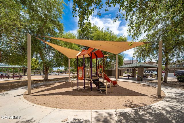440 N 169TH Avenue, Goodyear, AZ 85338