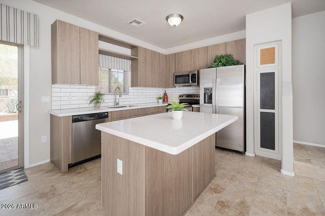 440 N 169TH Avenue, Goodyear, AZ 85338