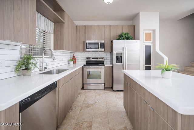 440 N 169TH Avenue, Goodyear, AZ 85338