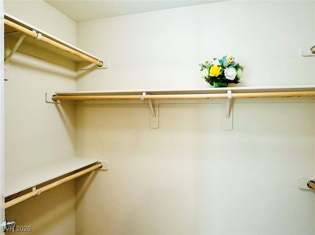 6157 Scarlet Leaf Street, Las Vegas, NV 89148