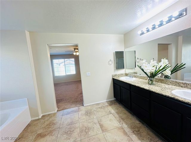 6157 Scarlet Leaf Street, Las Vegas, NV 89148