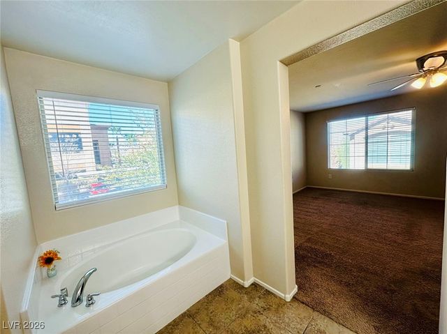 6157 Scarlet Leaf Street, Las Vegas, NV 89148