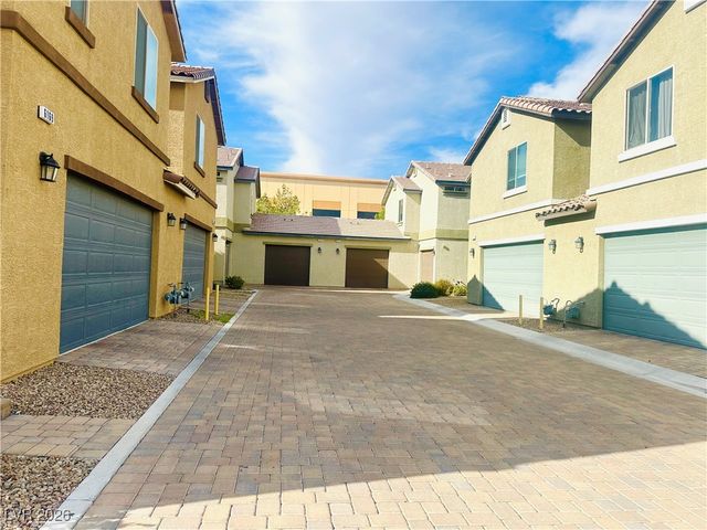 6157 Scarlet Leaf Street, Las Vegas, NV 89148