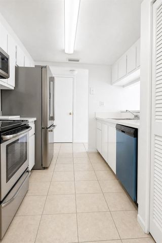 9821 NW 37th St 7F, Sunrise, FL 33351