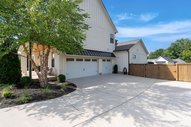 1007 Cabell Dr, Franklin, TN 37064