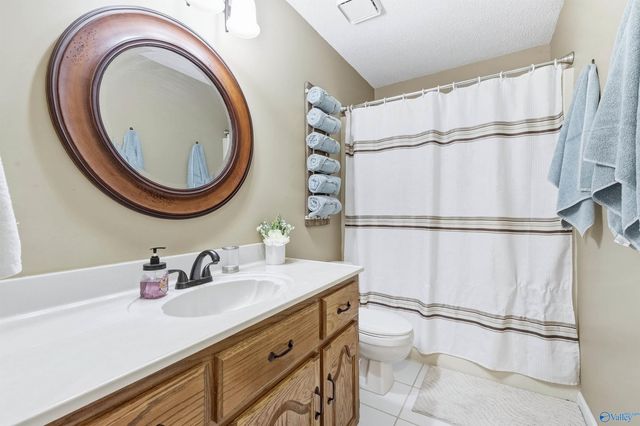 22302 Choctaw Lane, Athens, AL 35613