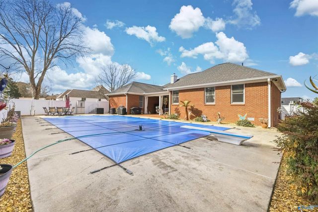 22302 Choctaw Lane, Athens, AL 35613