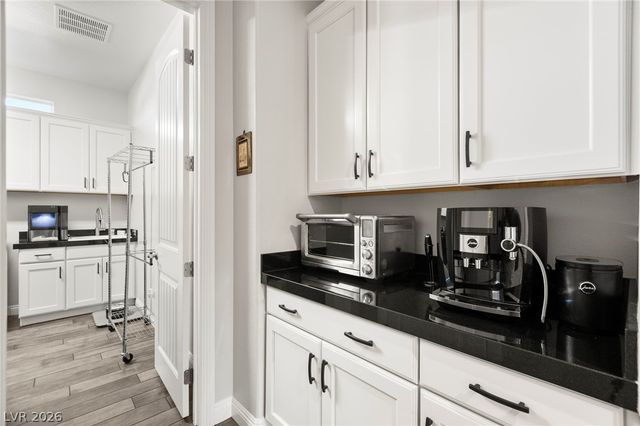327 Castle Wynd Avenue, Las Vegas, NV 89183