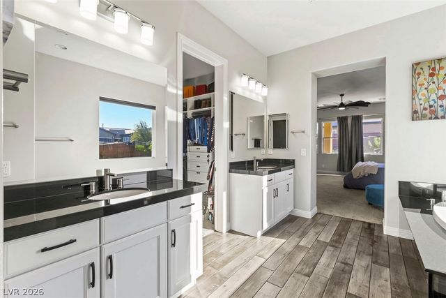 327 Castle Wynd Avenue, Las Vegas, NV 89183