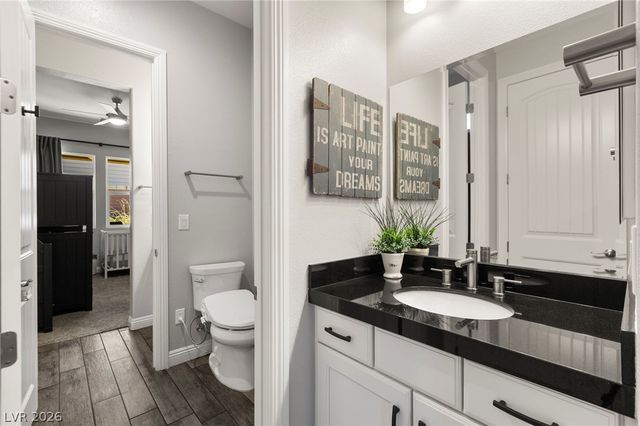 327 Castle Wynd Avenue, Las Vegas, NV 89183