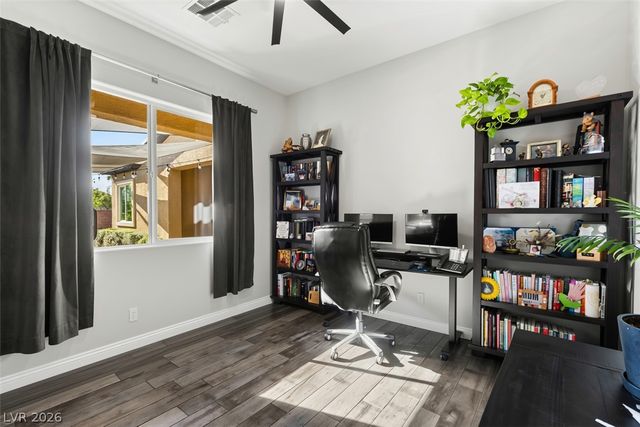 327 Castle Wynd Avenue, Las Vegas, NV 89183