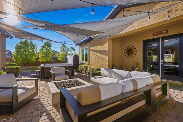 327 Castle Wynd Avenue, Las Vegas, NV 89183