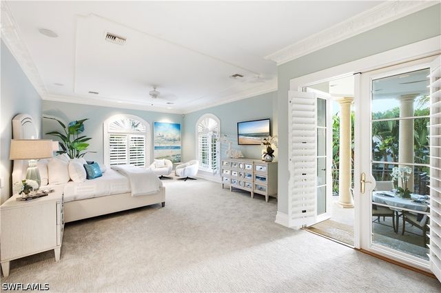 40 5th AVE S, Naples, FL 34102