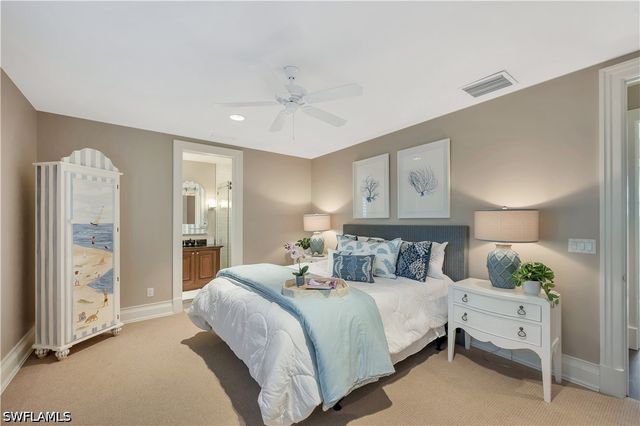40 5th AVE S, Naples, FL 34102