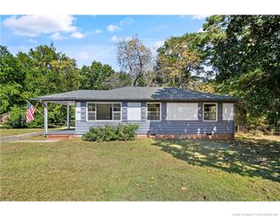 1215 Stansfield Drive, Fayetteville, NC 28303