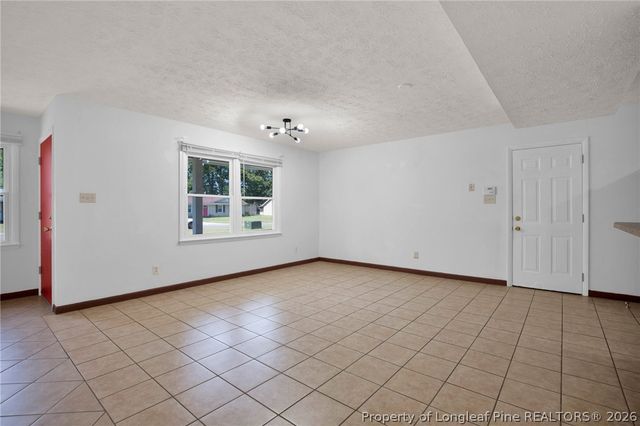 2231 Tolgate Road, Fayetteville, NC 28304