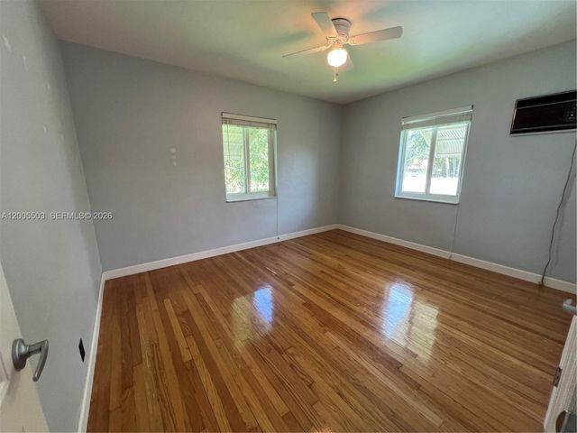 432 Palmetto Dr, Miami Springs, FL 33166