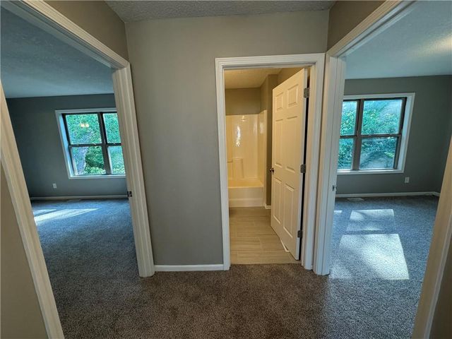 7806 Troup Avenue, Kansas City, KS 66112