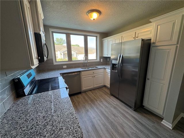 7806 Troup Avenue, Kansas City, KS 66112