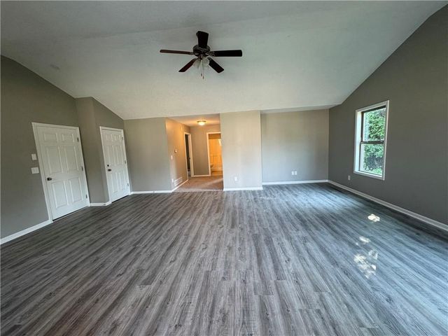 7806 Troup Avenue, Kansas City, KS 66112