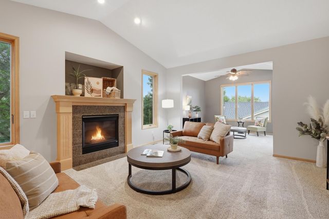 20584 Kearney Path, Lakeville, MN 55044
