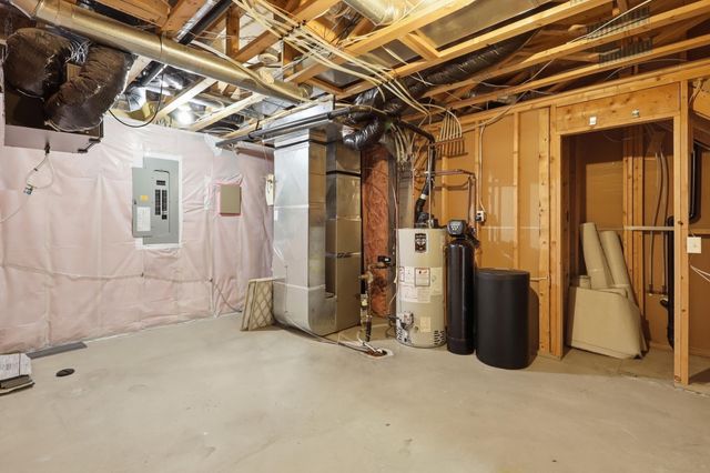 20584 Kearney Path, Lakeville, MN 55044