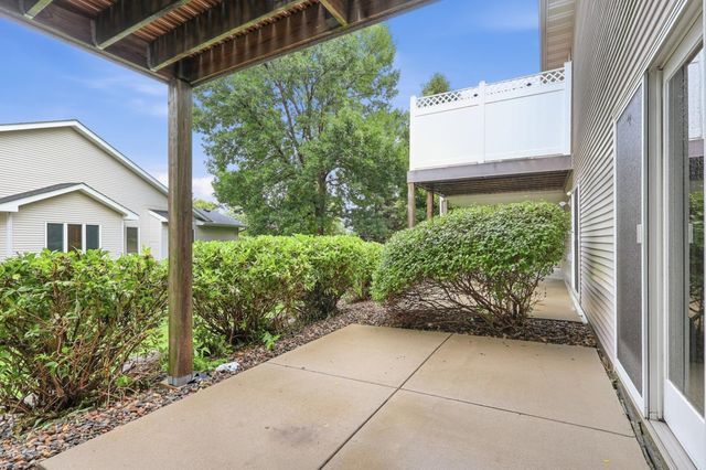 20584 Kearney Path, Lakeville, MN 55044