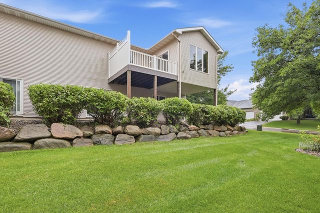 20584 Kearney Path, Lakeville, MN 55044