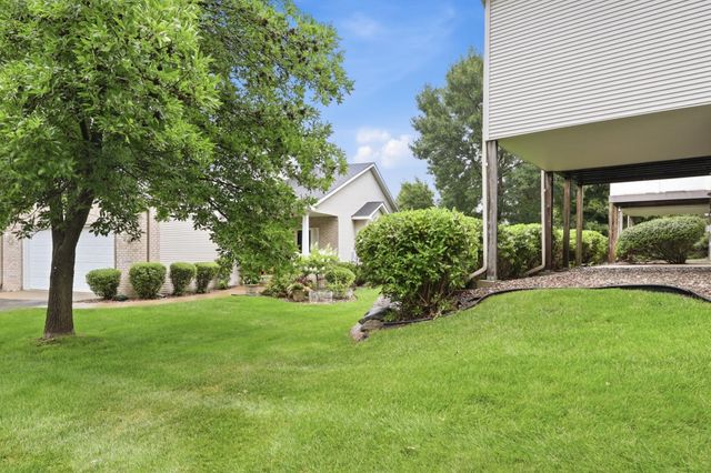 20584 Kearney Path, Lakeville, MN 55044
