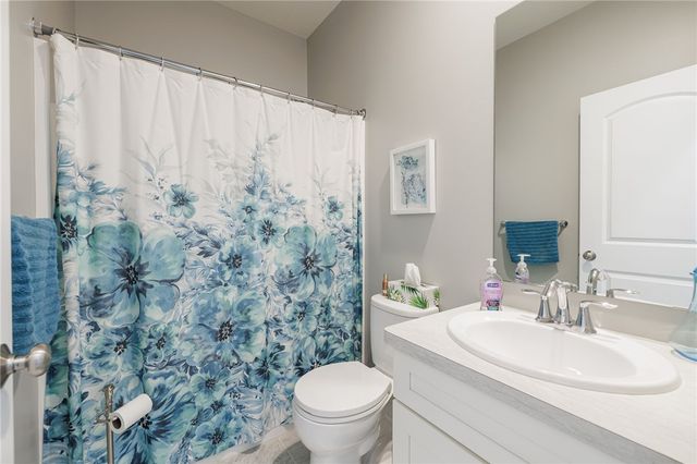 1461 Grand Meadows Way, Webster, NY 14580