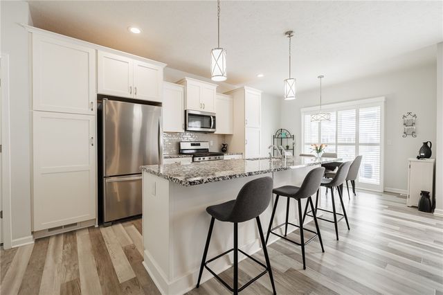 1461 Grand Meadows Way, Webster, NY 14580